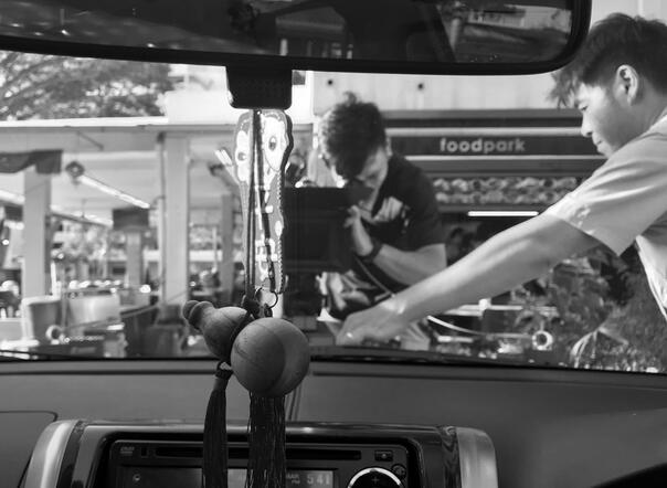 DP Clement + Car-rigger Elton! DP Clement + Car-rigger Elton!